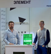 LuxFilm: новое слово в производстве краеосвещенных дисплеев