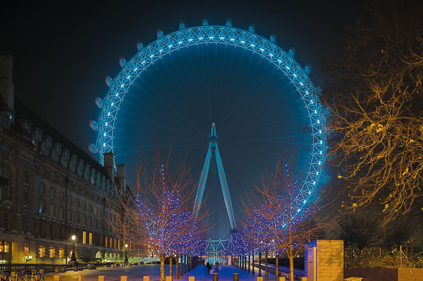 Всемирно известное колесо обозрения British Airways London Eye