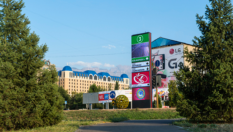 LED 7x2 в Алматы. 100% роботизированный Digital Signage