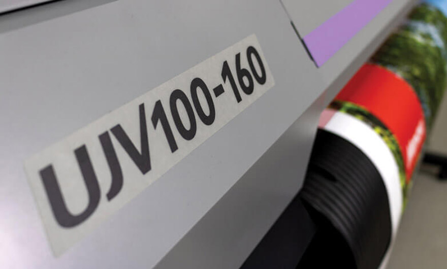 Mimaki UJV100 — невероятный взлет и рекорды продаж на фоне пандемии