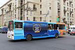 Дополнительное изображение работы Hammerite раскрасил городские автобусы