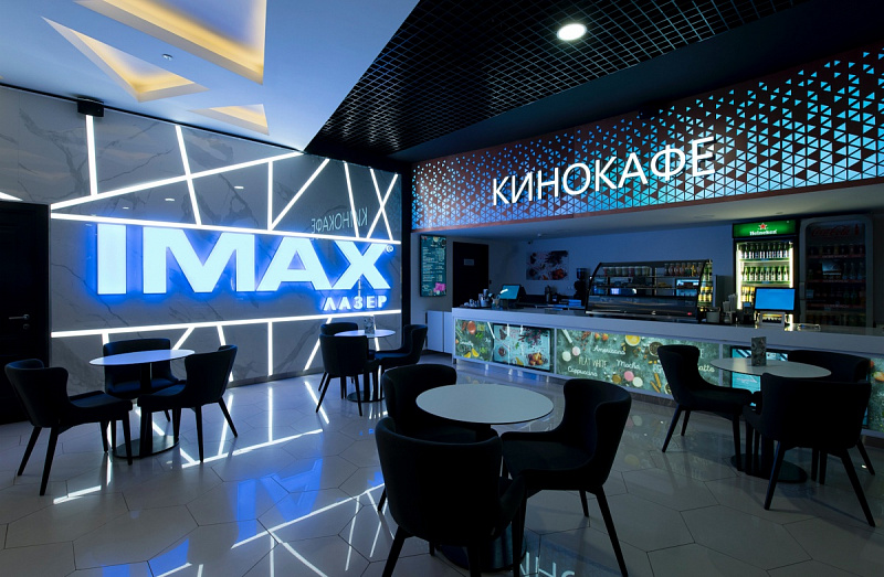 Комплексное оформление кинотеатра Киномакс в ТРЦ Каширская Плаза